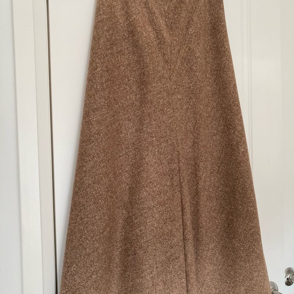 Kenneth Cole maxi wool brown skirt, size 6-8 - Picture 2 of 10
